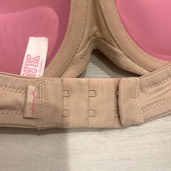 PINK, Victoria’s Secret strapless push-up bra. - Picture 4 of 7